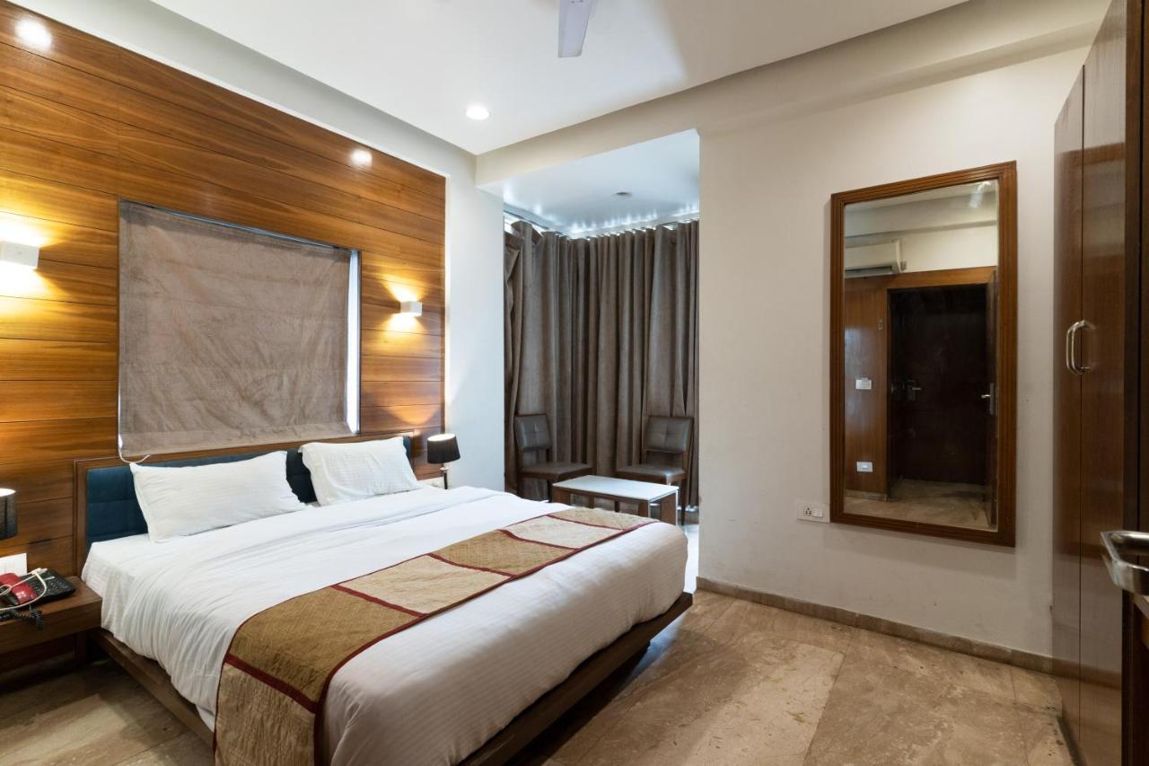 Hotel Kyra Airport Ahmedabad Ngoại thất bức ảnh