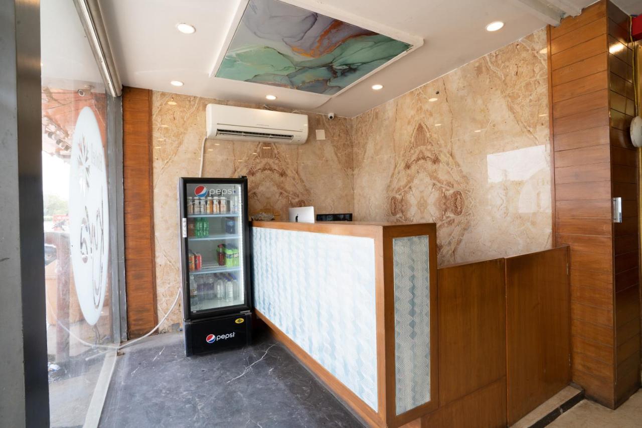 Hotel Kyra Airport Ahmedabad Ngoại thất bức ảnh
